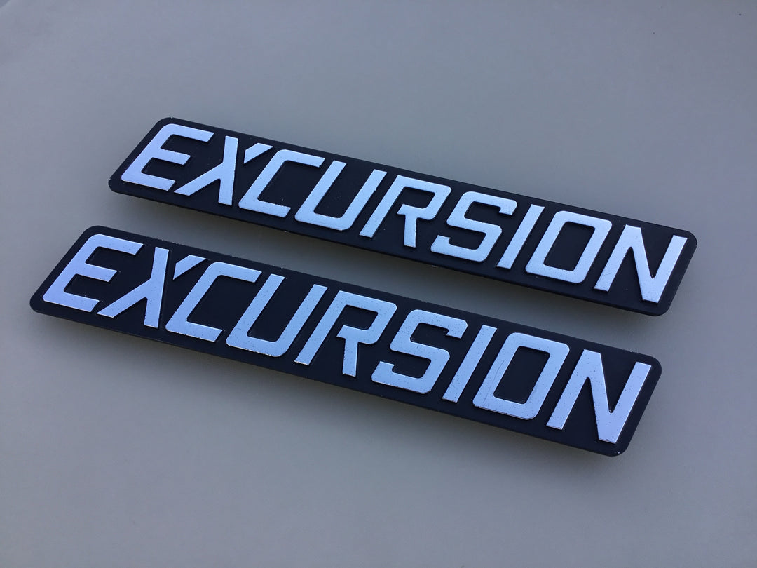 2000-2005 Ford Excursion Fender Emblem Set