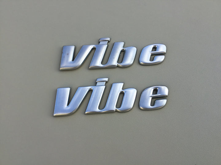 2003-2008 Pontiac Vibe Door Emblem Set