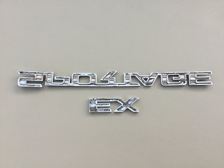 2005-2010 Kia Sportage EX Tailgate Emblem Set