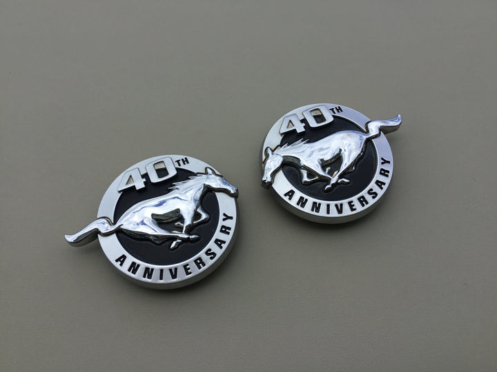 2004 Ford Mustang 40th Anniversary Fender Emblem Set