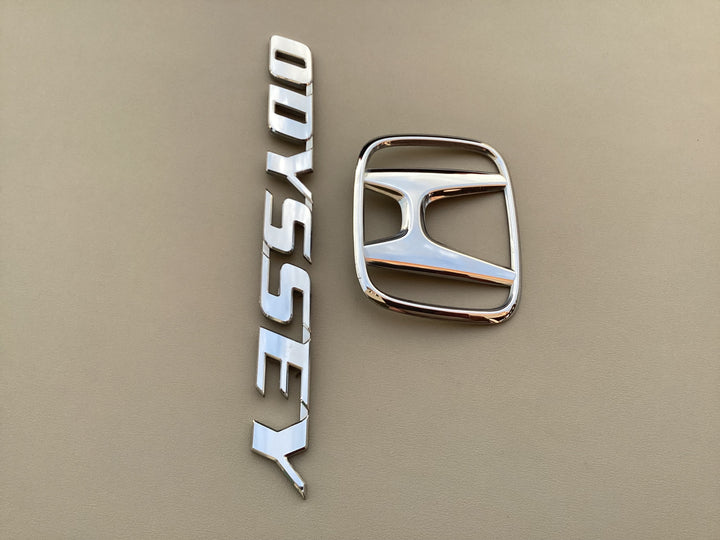 2011-2017 Honda Odyssey LiftGate Emblem Set
