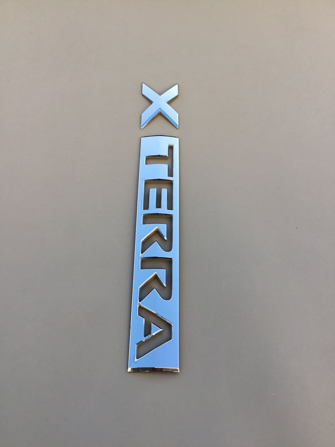 2005-2012 Nissan Xterra Tailgate Emblem