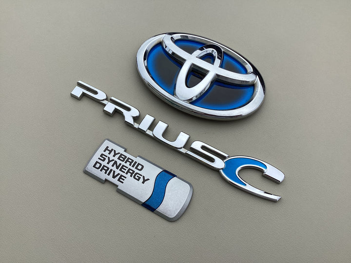 2012-2016 Toyota Prius C Hybrid Trunk Emblem Set