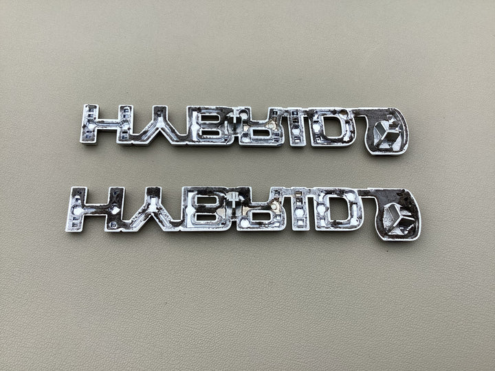 2012-2017 Toyota Prius C Hybrid Fender Emblem Set