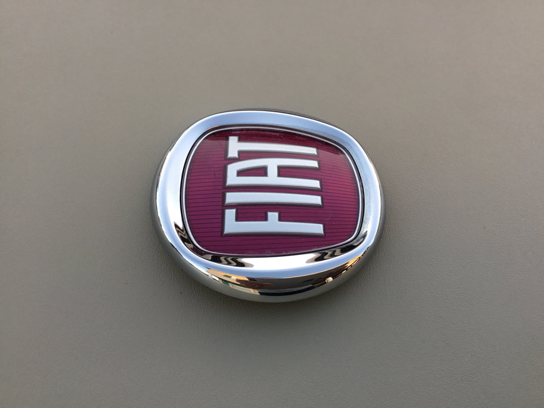 2012-2017 FIAT 500 Tailgate Logo Emblem