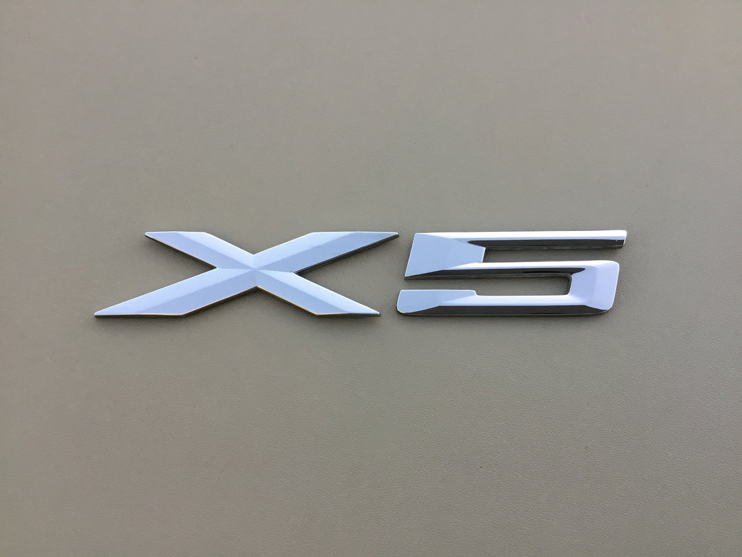 2000-2006 BMW X5 Tailgate Emblem