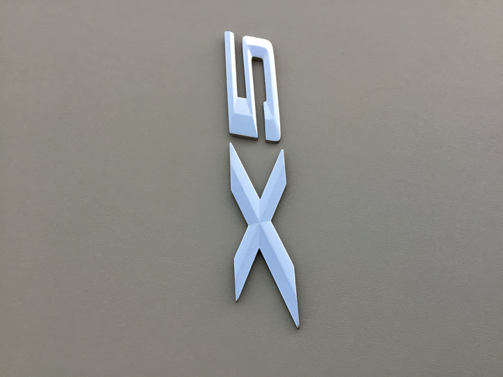 2000-2006 BMW X5 Tailgate Emblem