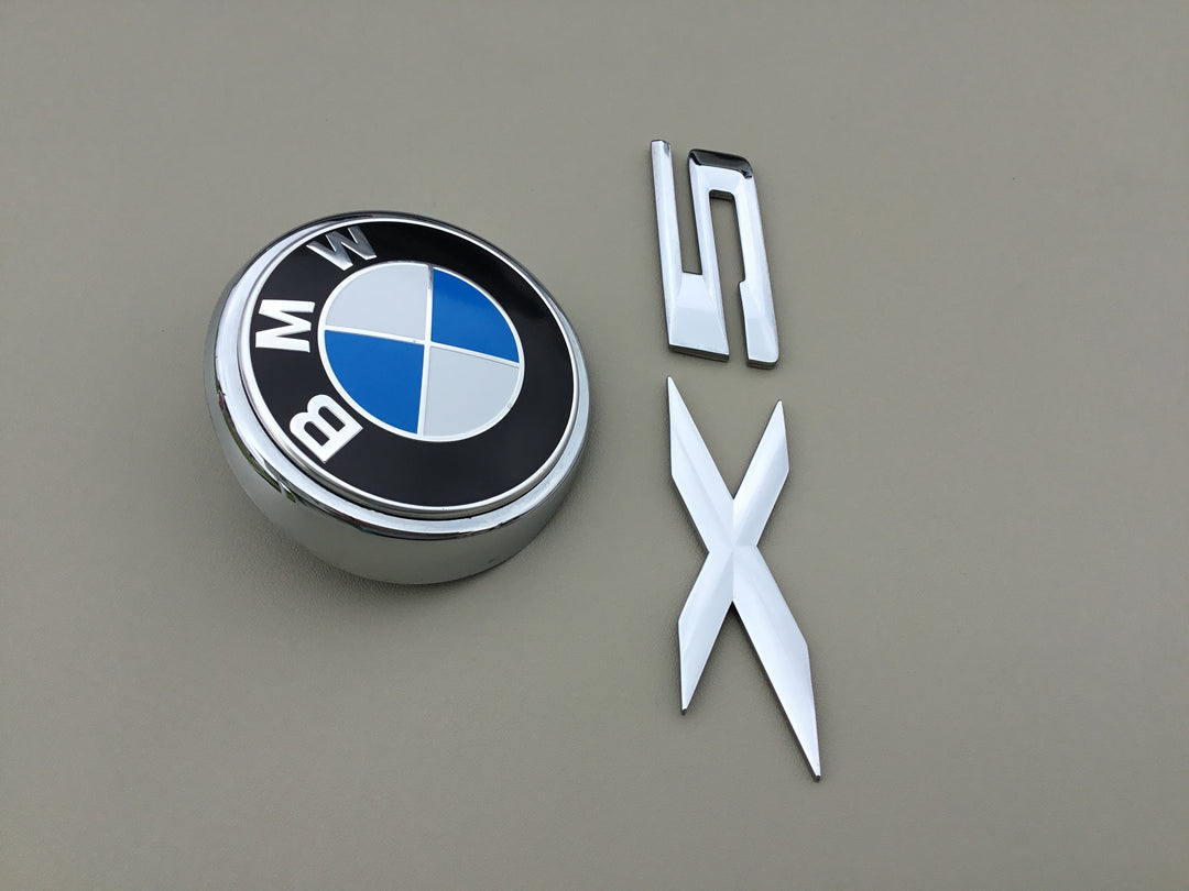 2000-2006 BMW X5 Tailgate Emblem Set