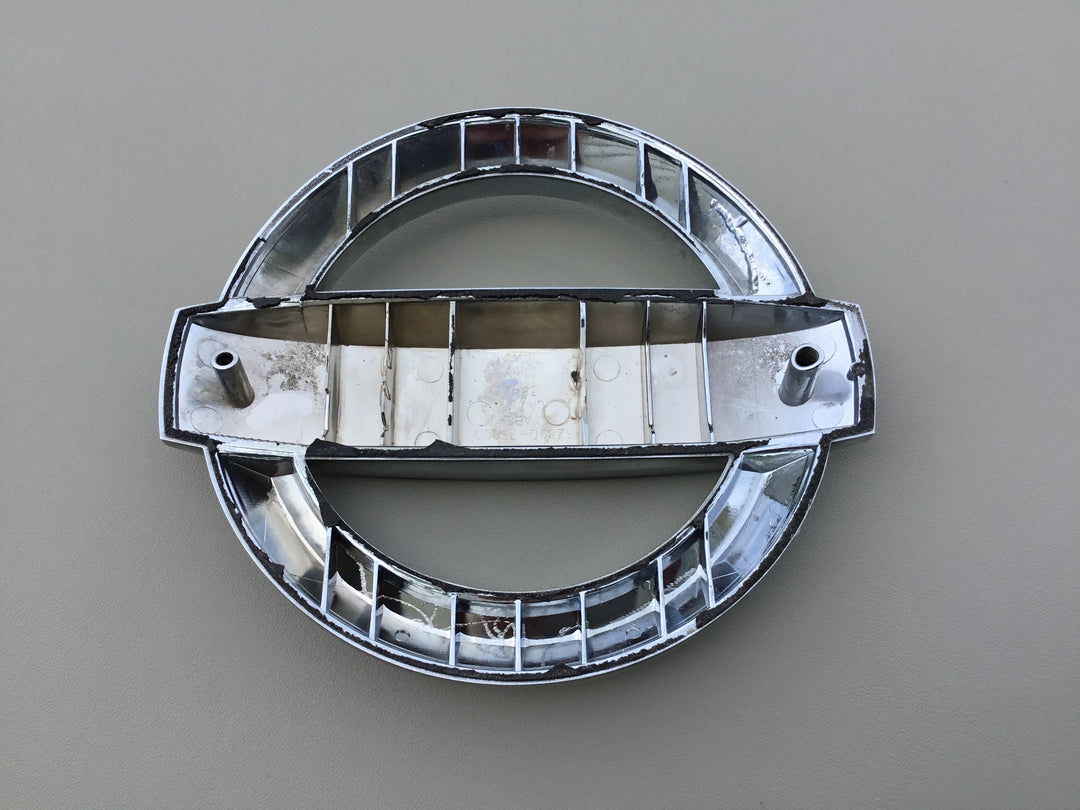 2004-2015 Nissan Armada Grille Emblem