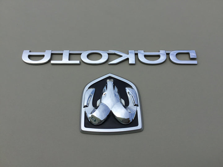 2005-2011 Dodge Dakota Tailgate Emblem Set