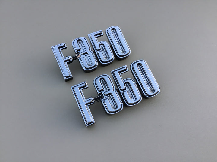 1973 Ford F-350 Fender Emblem Set