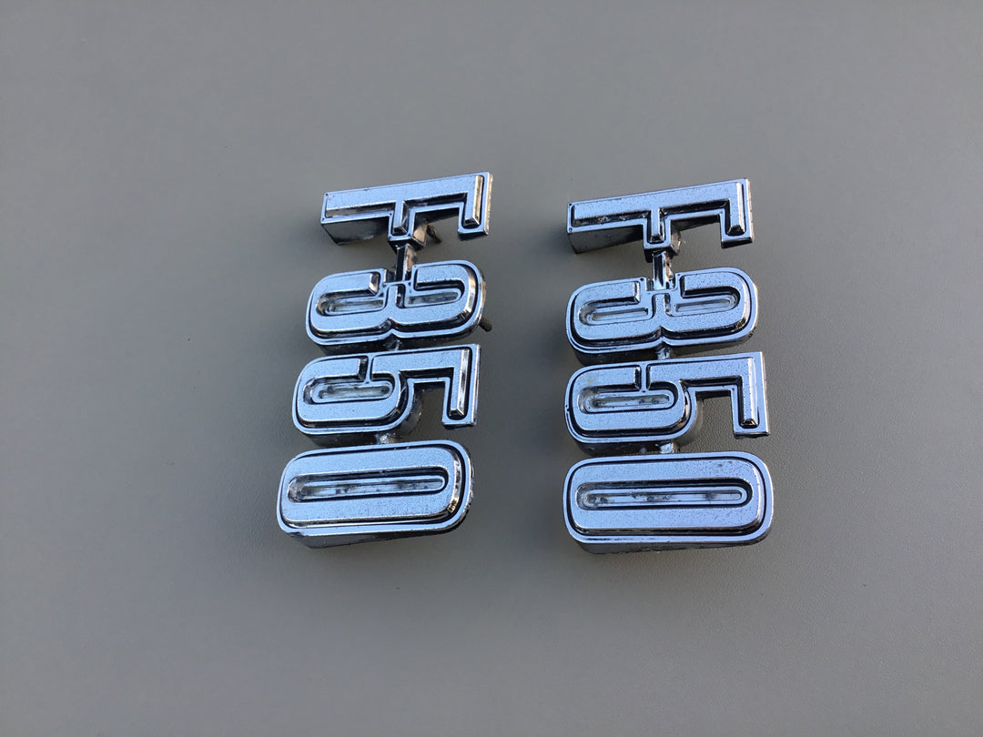 1973 Ford F-350 Fender Emblem Set