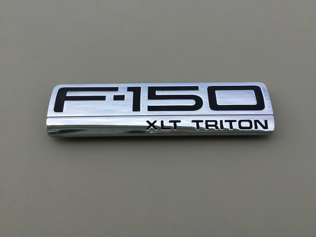 2004-2008 Ford F-150 XLT Triton Fender Emblem