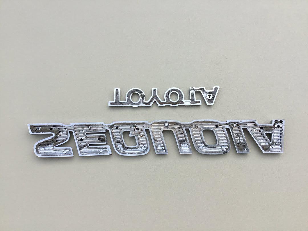 2001-2007 Toyota Sequoia Tailgate Emblem Set