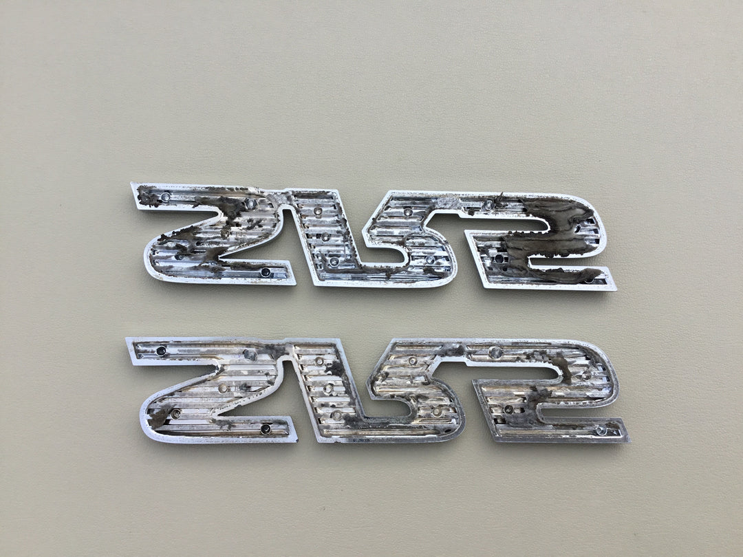 2001-2007 Toyota Sequoia SR5 Side Emblem Set