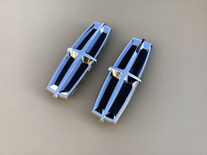 2010-2019 Lincoln MKT Fender Emblem Set