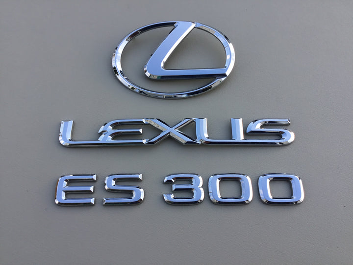 2002-2004 Lexus ES 300 Trunk Emblem Set