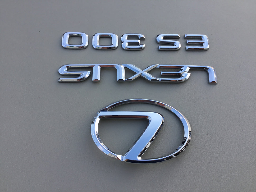 2002-2004 Lexus ES 300 Trunk Emblem Set