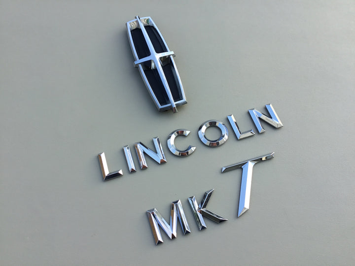 2010-2019 Lincoln MKT Tailgate Emblem Set