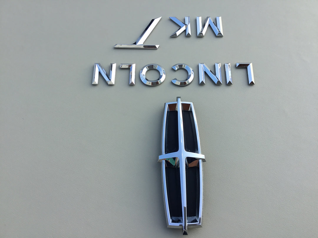 2010-2019 Lincoln MKT Tailgate Emblem Set