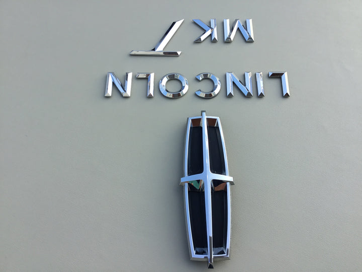 2010-2019 Lincoln MKT Tailgate Emblem Set