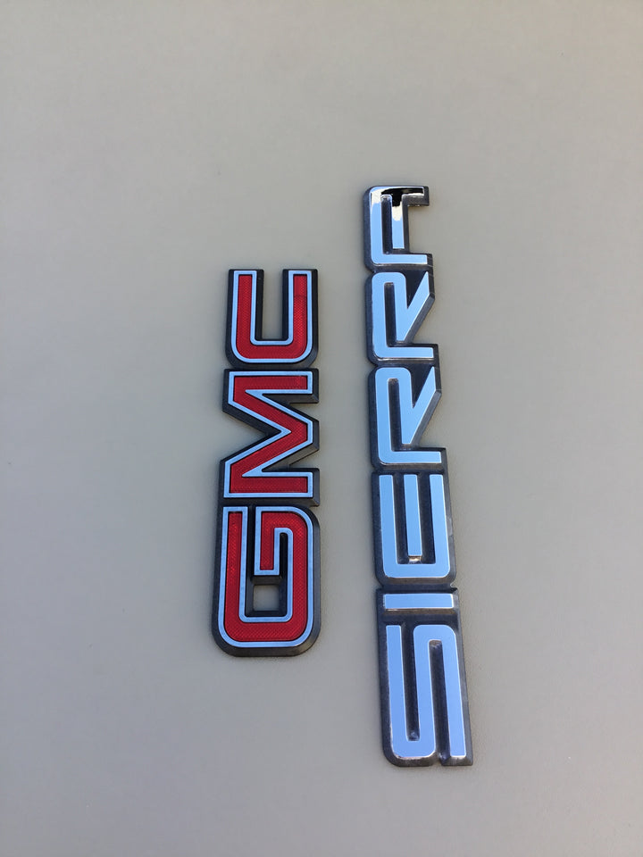 1996-1999 GMC Sierra 1500 2500 Tailgate Emblem Set