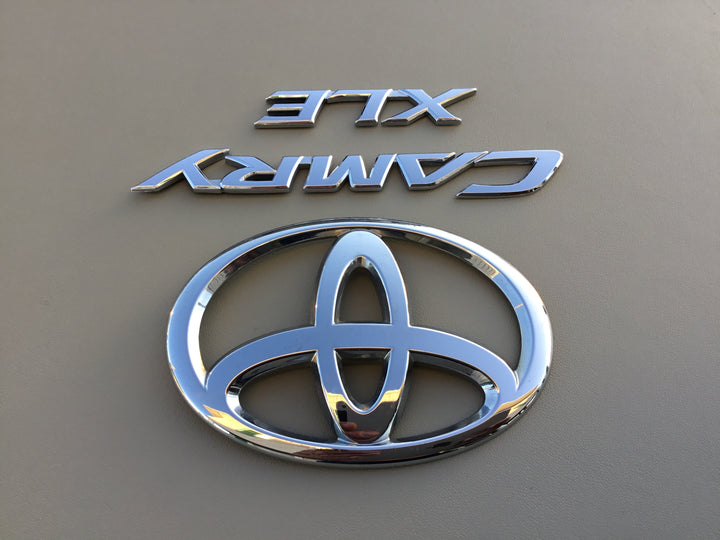 2007-2011 Toyota Camry XLE Trunk Emblem Set