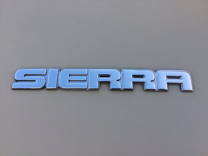 2002-2006 GMC Sierra Tailgate Emblem