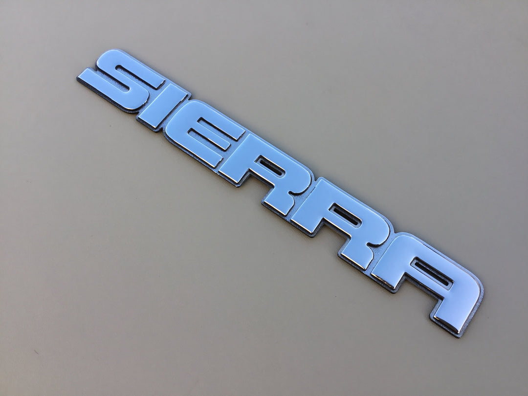 2002-2006 GMC Sierra Tailgate Emblem