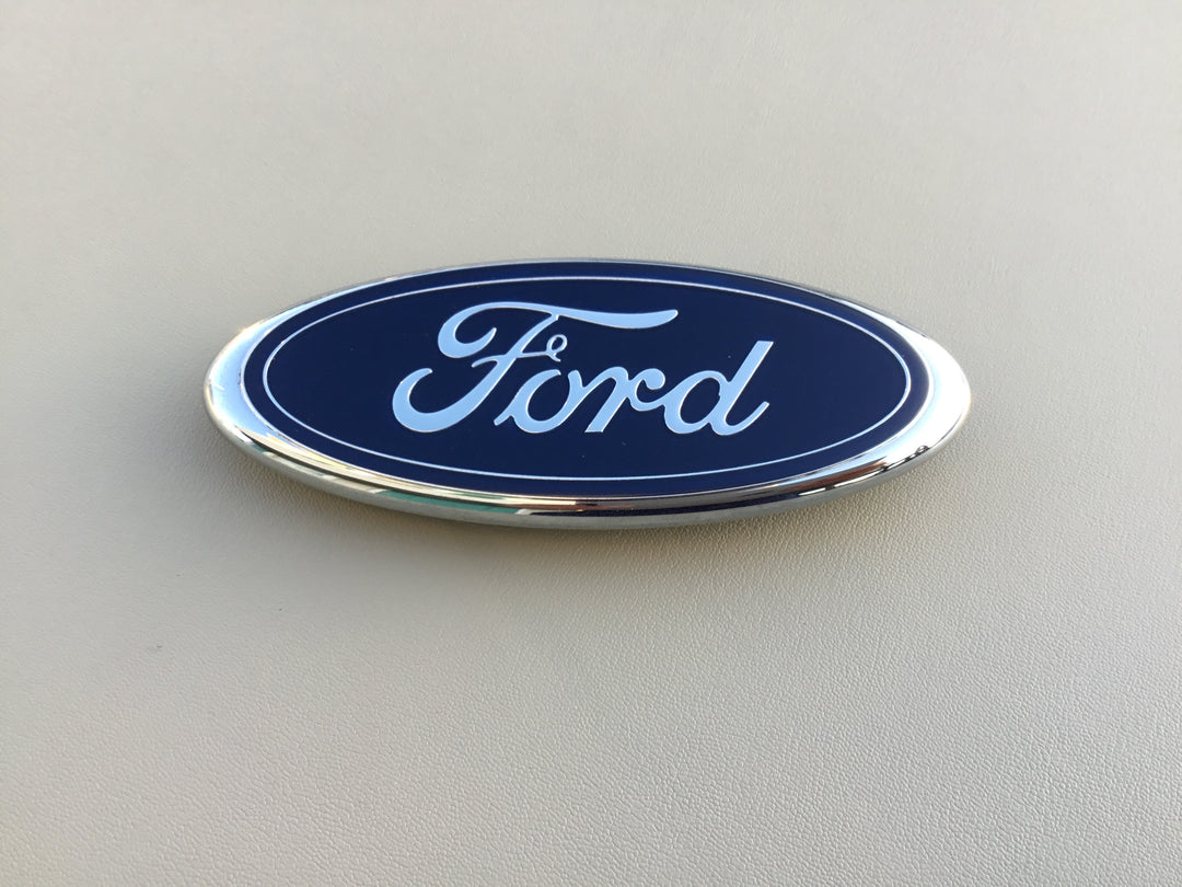 2000-2005 Ford Excursion Blue Oval Tailgate Emblem