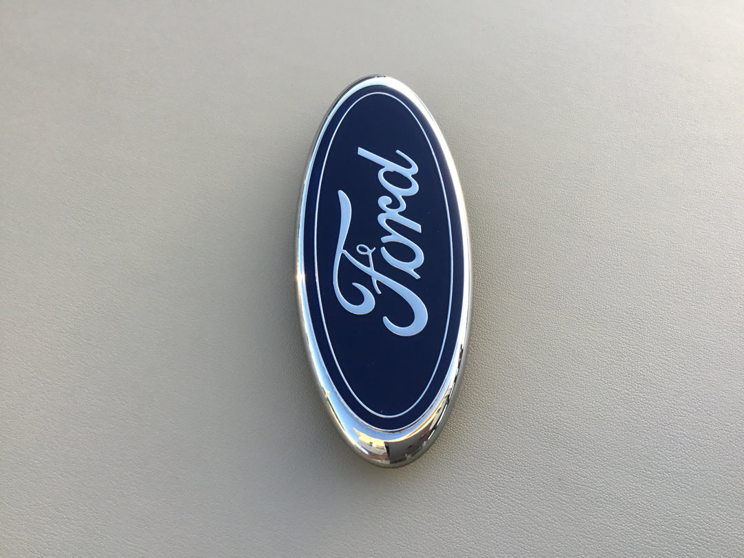 2000-2005 Ford Excursion Blue Oval Tailgate Emblem