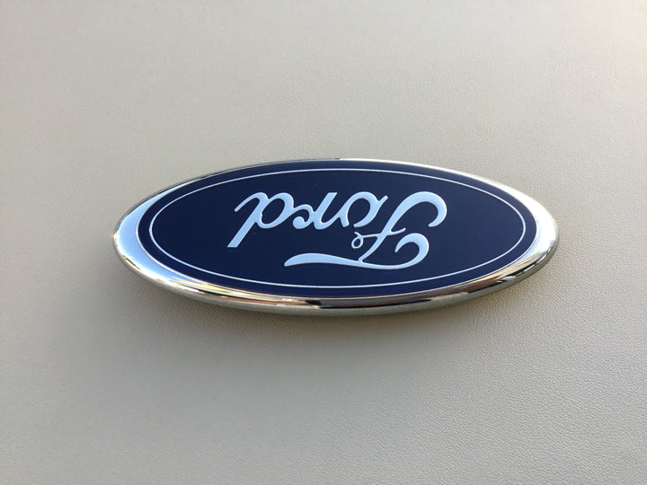 2000-2005 Ford Excursion Blue Oval Tailgate Emblem