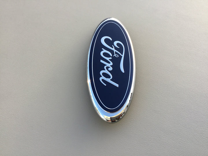 2000-2005 Ford Excursion Blue Oval Tailgate Emblem