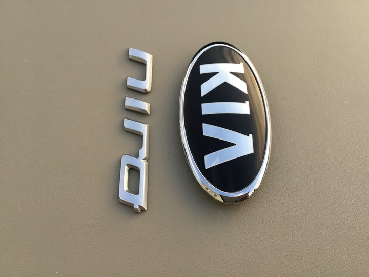 2017-2021 KIA Niro Tailgate Emblem Set