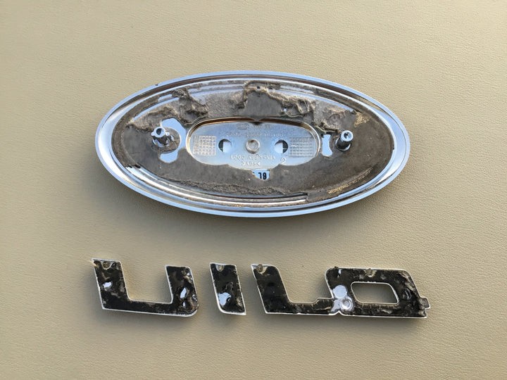2017-2021 KIA Niro Tailgate Emblem Set