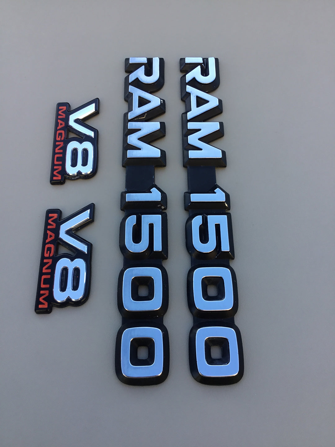 1994-2001 Dodge Ram 1500 V8 Door Emblem Set