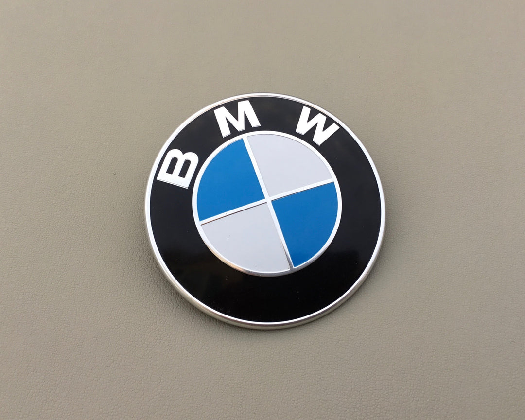 Front Hood Emblem Ornament For 2002-2008 BMW 745i 750i 750Li