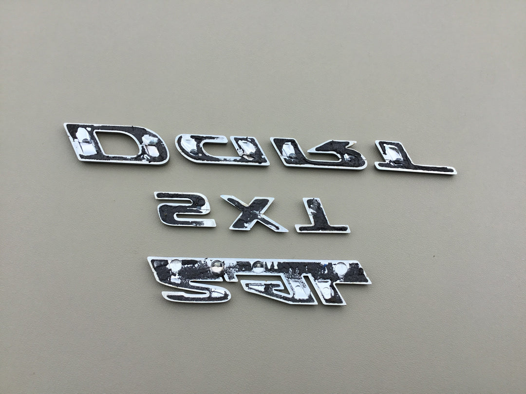 2014-2016 Dodge Dart SXT 2.4L MultiAir Trunk Emblem Set