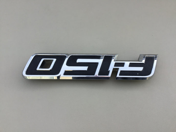 2009-2014 Ford F-150 Tailgate Emblem