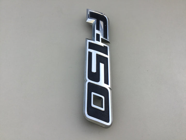 2009-2014 Ford F-150 Tailgate Emblem