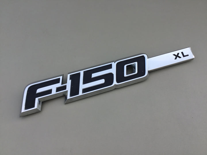 2009-2014 Ford F-150 XL Right Fender Emblem