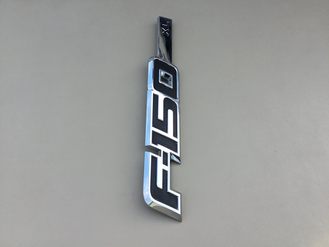 2009-2014 Ford F-150 XL Right Fender Emblem