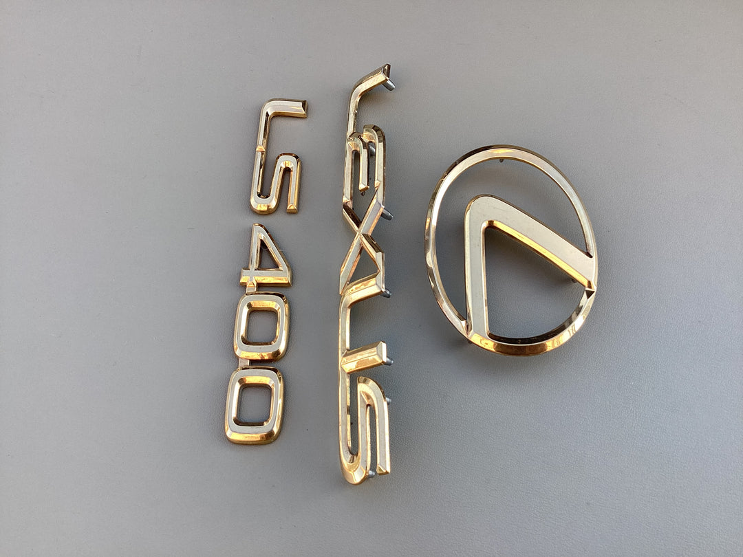 1990-1994 Lexus LS400 Trunk Emblem Set Gold