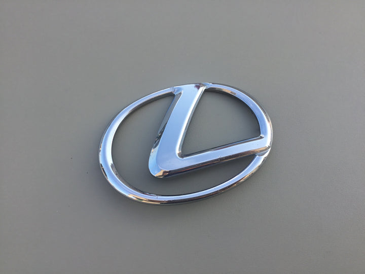 2006-2012 Lexus IS250 Grille Emblem