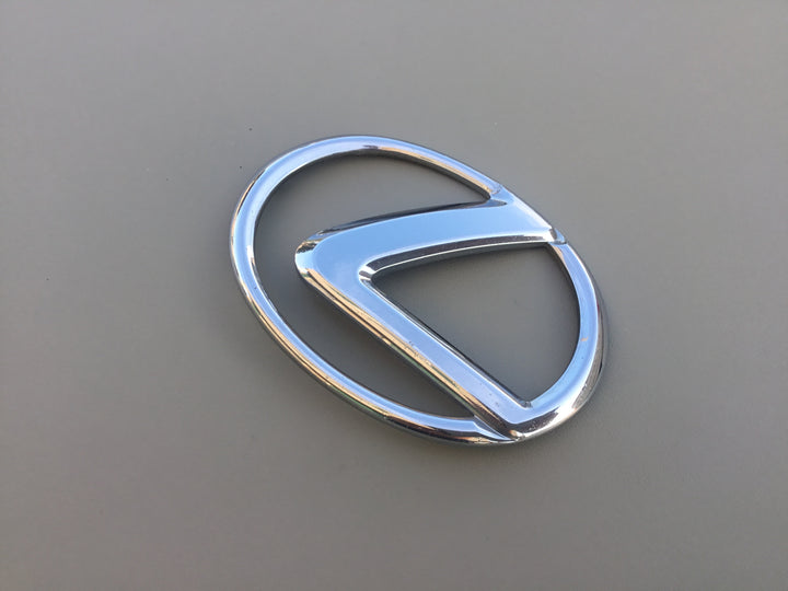 2006-2012 Lexus IS250 Grille Emblem