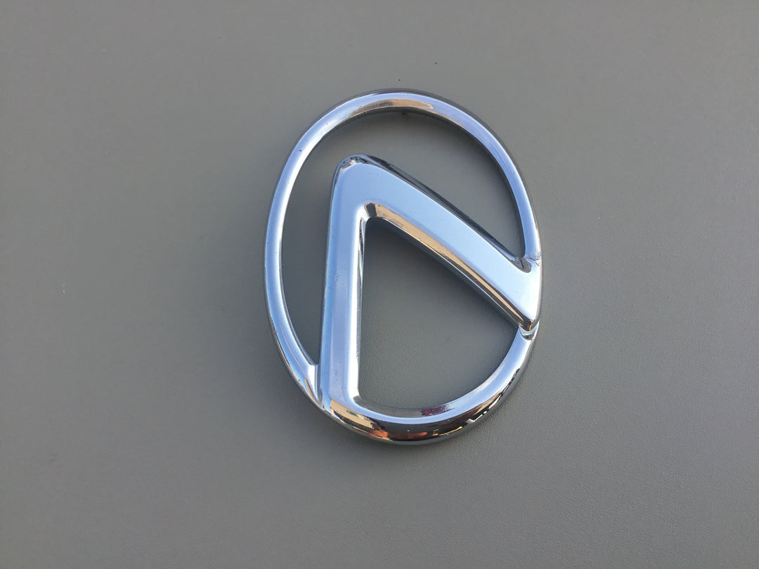 2006-2012 Lexus IS250 Grille Emblem