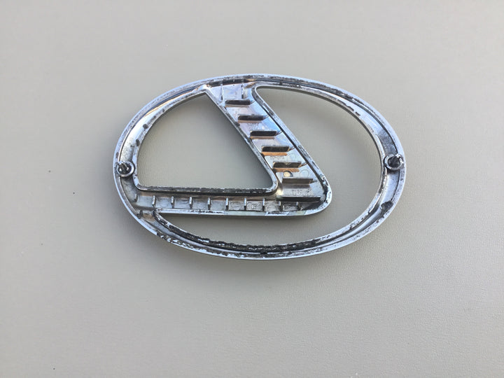 2006-2012 Lexus IS250 Grille Emblem