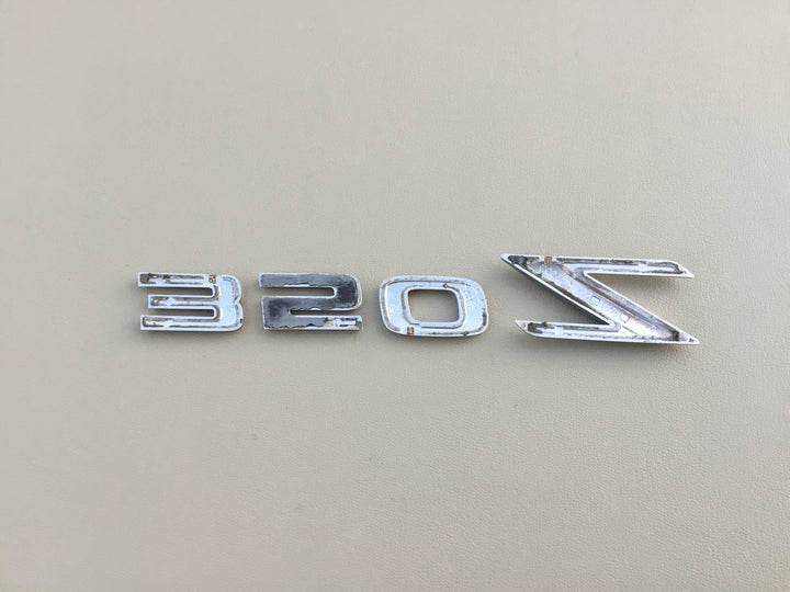 2003-2008 Nissan 350Z Trunk Emblem