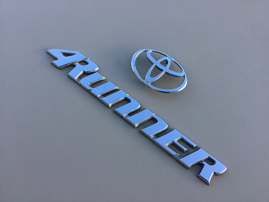 1996-2002 Toyota 4Runner Tailgate Emblem Set