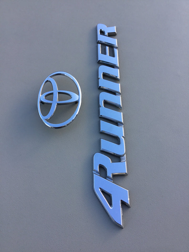 1996-2002 Toyota 4Runner Tailgate Emblem Set